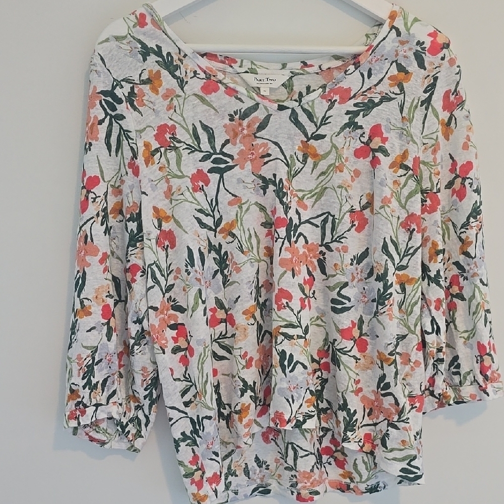 Nue Options Floral Women's Top - Multicolor